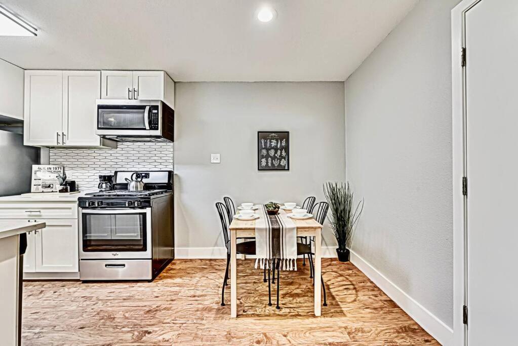 New - Near Deep Ellum + Downtown Dallas Flat Exterior foto