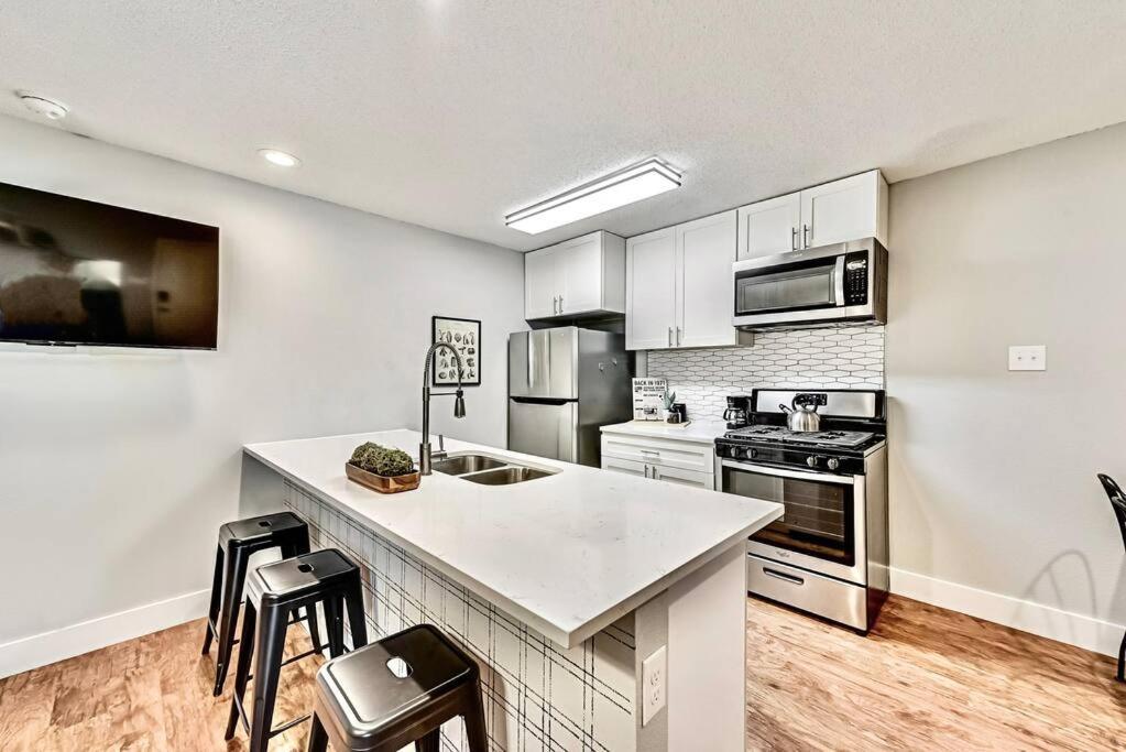 New - Near Deep Ellum + Downtown Dallas Flat Exterior foto